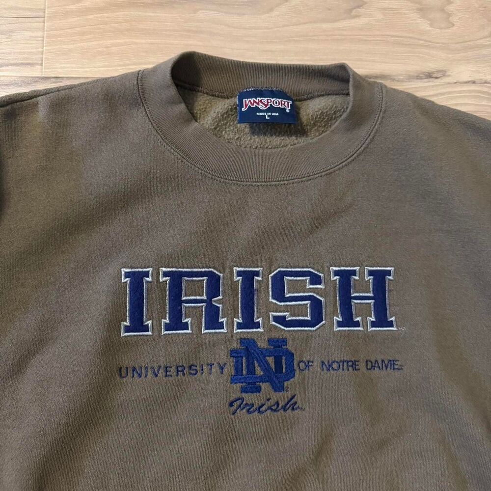 Vintage 1990s Notre Dame Fighting Irish JanSport Embroidered Crewneck Size Large